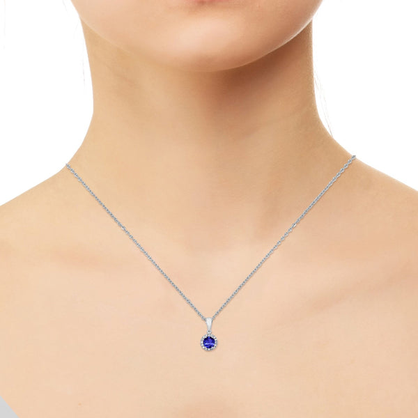 0.52ct Tanzanite Pendant with 0.08ct Diamonds set in 14K White Gold